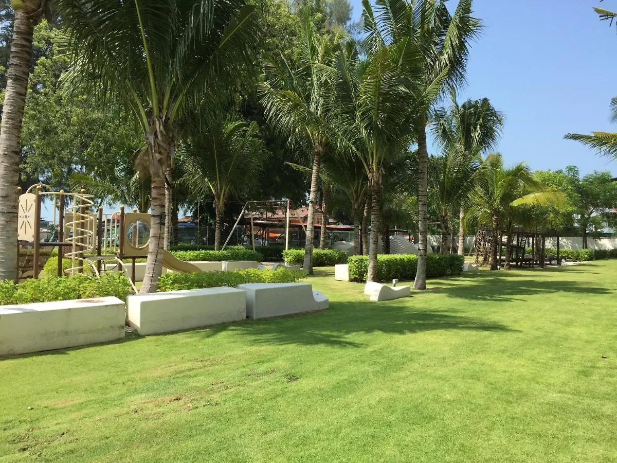 By The Sea@Direct Seaview Level6 Διαμέρισμα Batu Feringgi